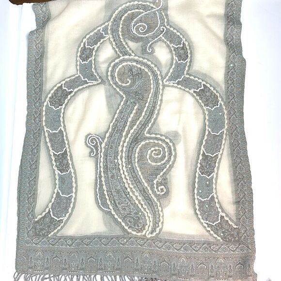 Wool Embroidered Paisley Shawl Wrap in Gray and Cream with Sequins - Picture 6 of 12